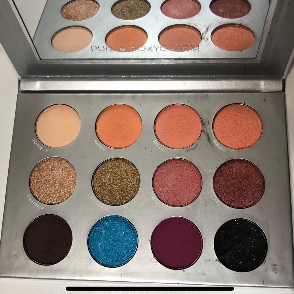 Pur x BoxyCharm Eyeshadow Palette 🎨